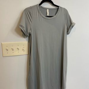 T-shirt dress